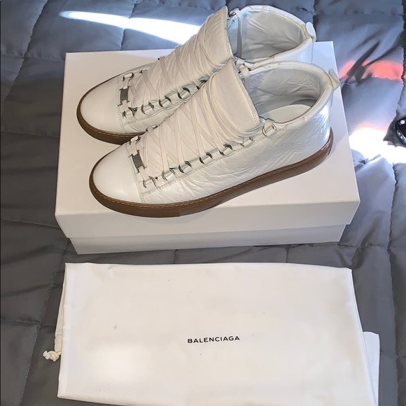 Balenciagas Arena High Gum - Picture 4 of 6